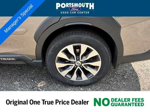 Used 2023 Subaru Outback Limited image 25