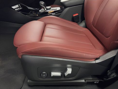 Used 2023 BMW X3 sDrive30i w/ M Sport Package image 16