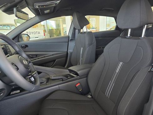 New 2026 Hyundai Elantra Sport FWD image 18