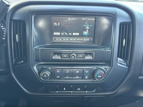 Used 2018 Chevrolet Silverado 1500 Custom w/ Custom Value Package AWD/4WD image 12