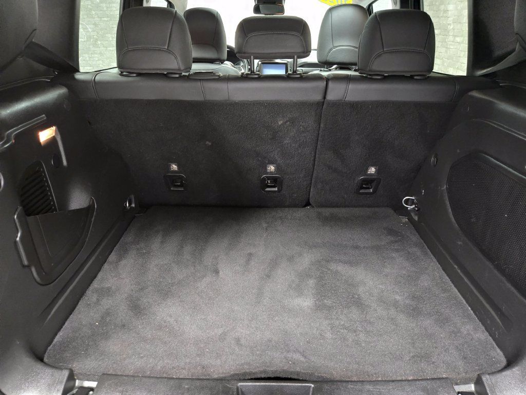Used 2023 Jeep Renegade Limited w/ Sun/Sound Group AWD/4WD image 43