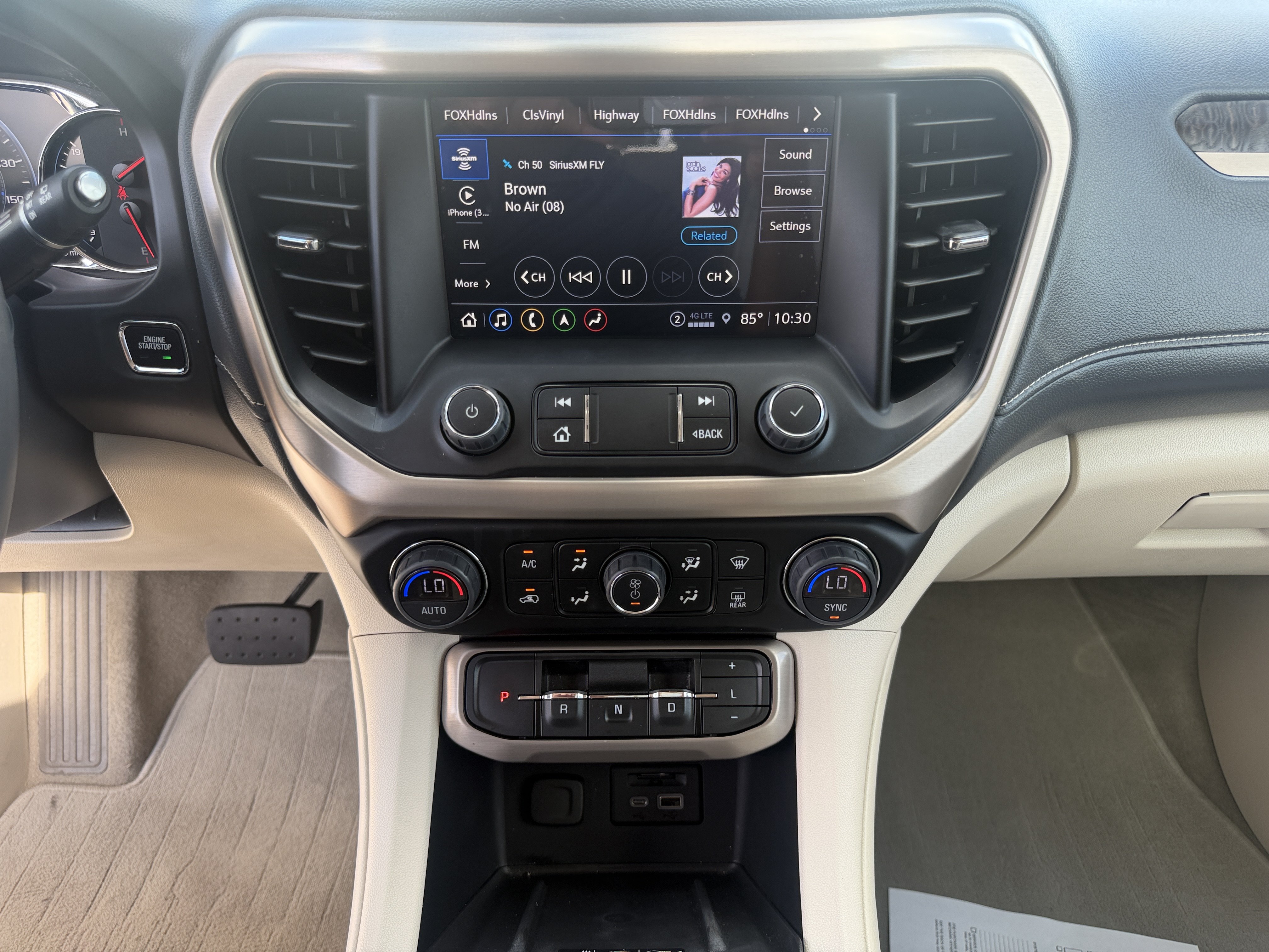 Certified 2023 GMC Acadia Denali w/ Trailering Package FWD image 24