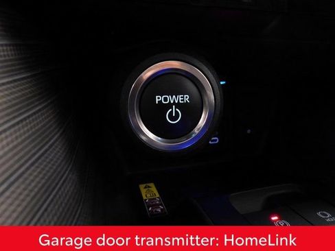 Used 2024 Toyota Venza Limited image 31