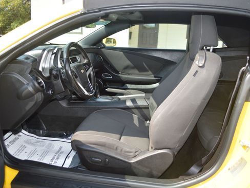 Used 2013 Chevrolet Camaro LT image 22