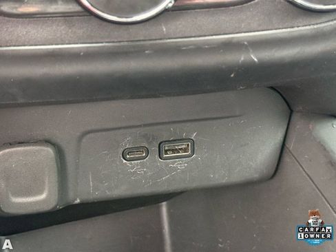 Used 2025 Chevrolet Trax LS image 20