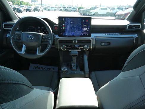 Used 2026 Toyota Tacoma TRD Off-Road AWD/4WD image 19
