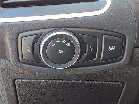 Used 2023 Ford Edge SEL image 22