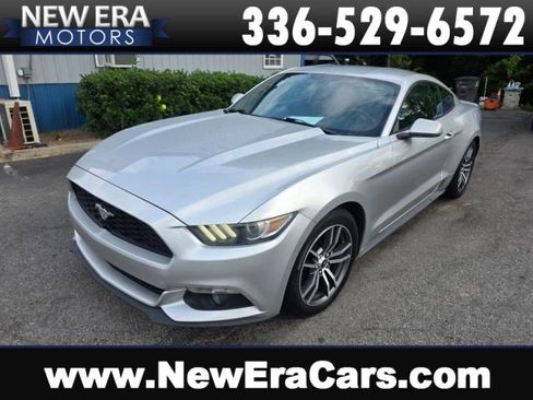 Used 2016 Ford Mustang Coupe RWD image 1