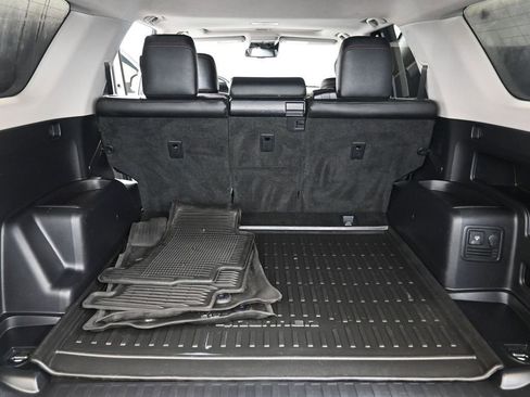 Used 2021 Toyota 4Runner Venture w/ Moonroof Package image 19