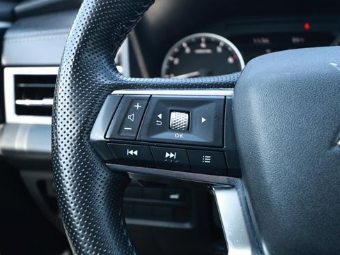 Used 2024 Mitsubishi Outlander SE FWD image 13
