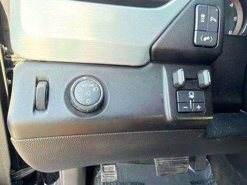 Used 2016 GMC Yukon SLE w/ Convenience Package image 30