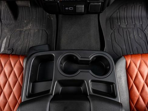 Used 2025 GMC Sierra 1500 Pro w/ Convenience Package image 23