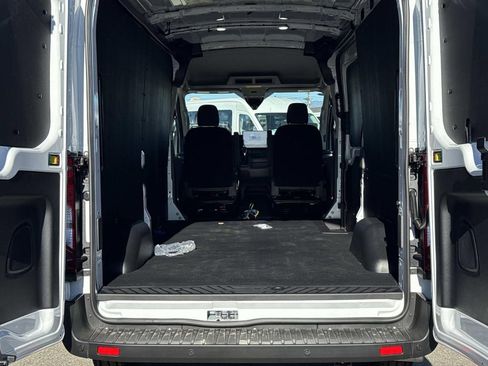 New 2026 Ford Transit 250 148 Medium Roof w/ Exterior Upgrade Package image 22
