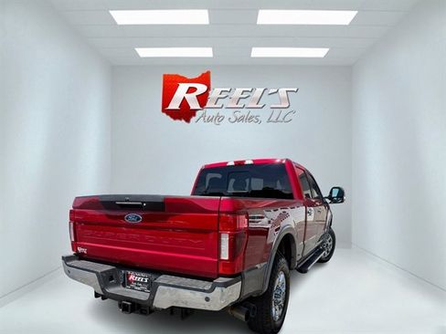 Used 2022 Ford F350 Lariat w/ Lariat Ultimate Package AWD/4WD image 9