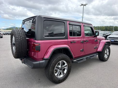 Used 2021 Jeep Wrangler Unlimited Sahara w/ Dual Top Group AWD/4WD image 6