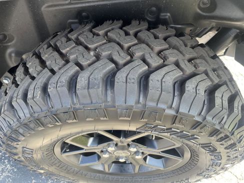 New 2025 Jeep Wrangler Willys image 39