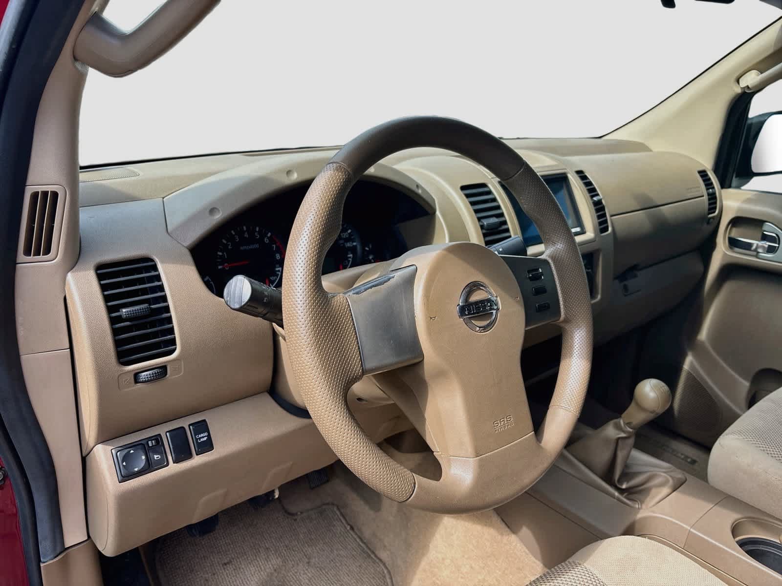 Used 2006 Nissan Frontier SE w/ (P01) Power Pkg AWD/4WD image 9