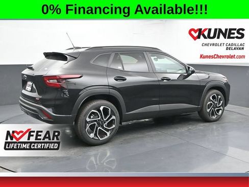 New 2026 Chevrolet Trax RS w/ Sunroof Package FWD image 2
