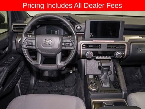 Certified 2025 Toyota Tacoma SR5 AWD/4WD image 6