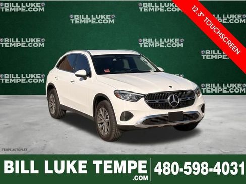 Used 2024 Mercedes-Benz GLC 300 image 1