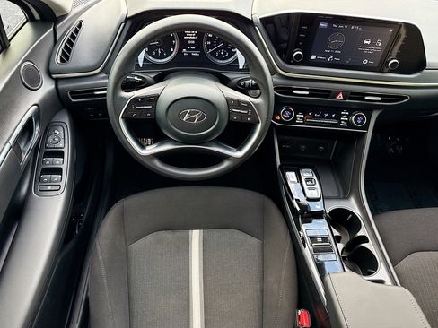 Used 2021 Hyundai Sonata SEL FWD image 16