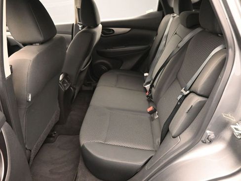 Used 2022 Nissan Rogue Sport S image 13