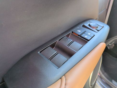 Used 2015 Lexus NX 200t FWD w/ Premium Package image 15