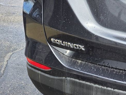 Used 2023 Chevrolet Equinox LT image 10