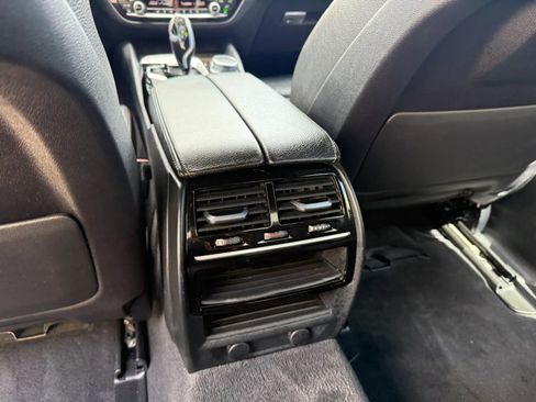 Used 2017 BMW 540i RWD image 17