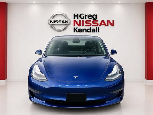 Used 2019 Tesla Model 3 RWD image 5