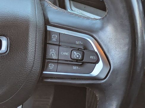 Used 2022 Jeep Compass Limited image 18