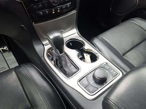 Used 2020 Jeep Grand Cherokee High Altitude image 19