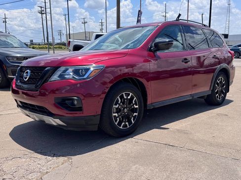 Used 2020 Nissan Pathfinder SL FWD image 1