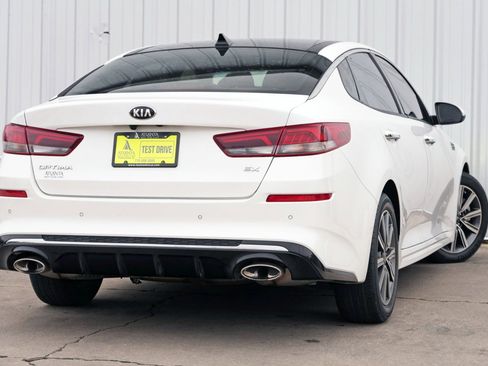 Used 2020 Kia Optima Premium image 4