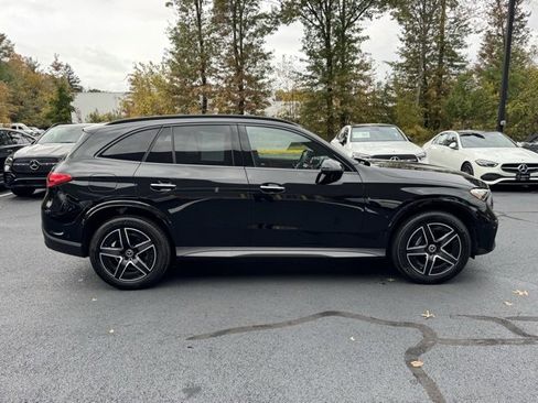 Used 2025 Mercedes-Benz GLC 300 4MATIC image 2