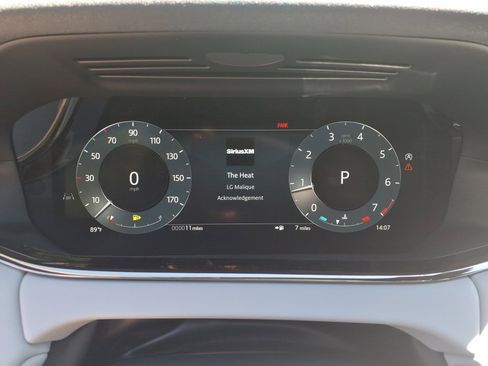 Used 2026 Land Rover Range Rover Evoque Dynamic SE image 24