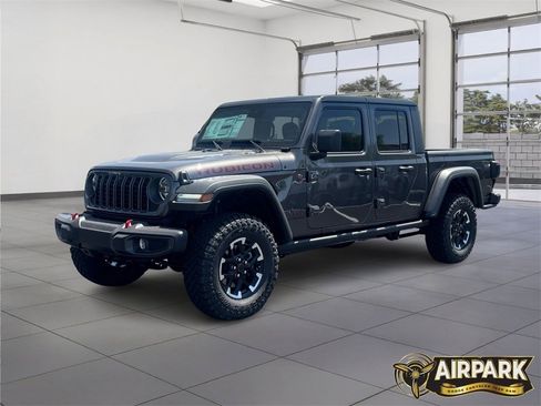 New 2025 Jeep Gladiator Rubicon w/ Convenience Group image 7