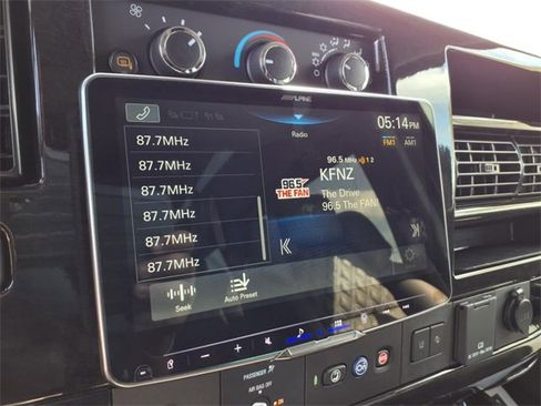 New 2025 GMC Savana 2500 w/ Driver Convenience Package image 12