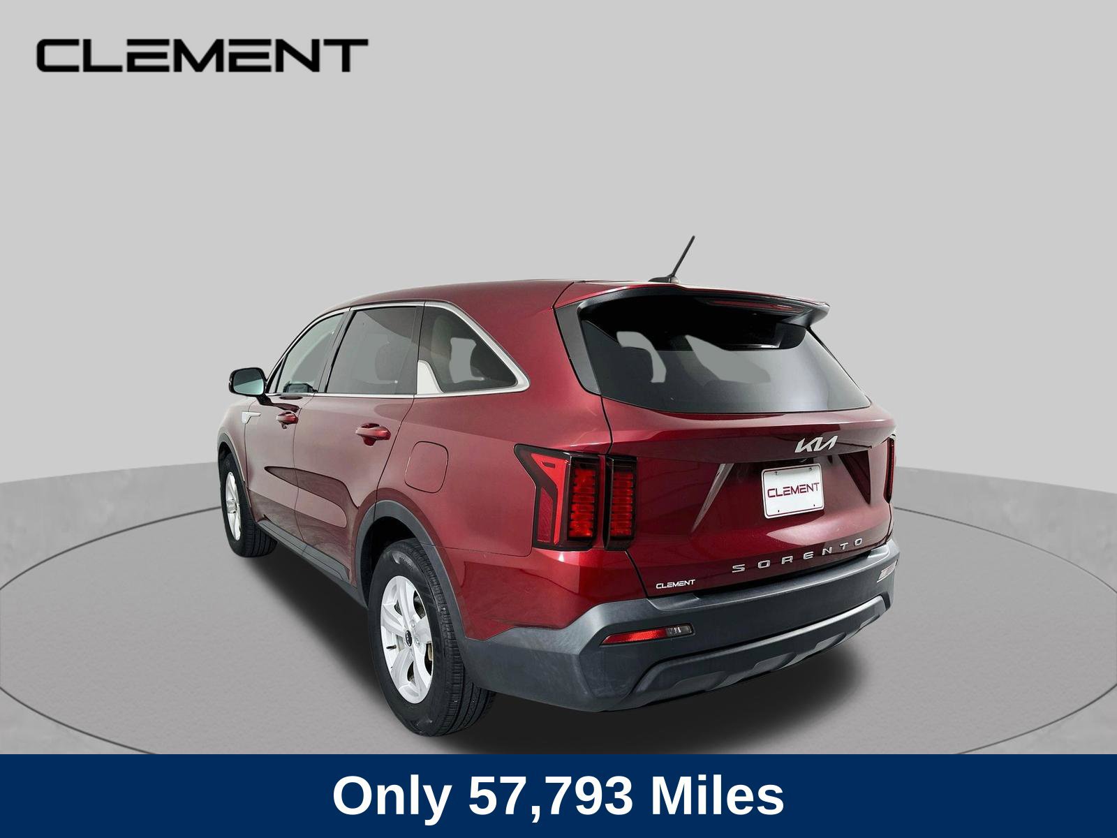 Used 2022 Kia Sorento LX FWD image 8