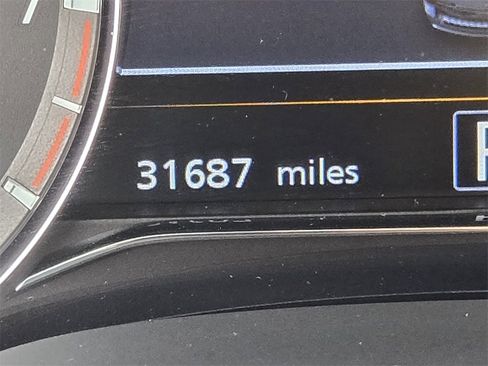 Certified 2023 INFINITI QX80 Luxe w/ Cargo Package image 24