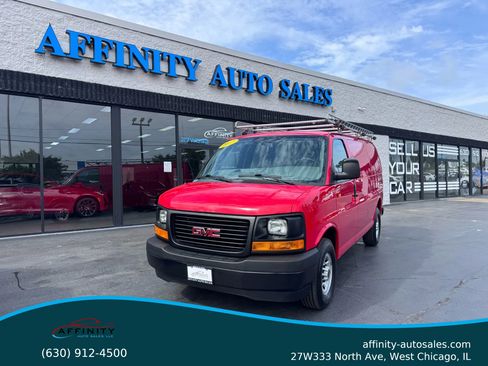 Used 2017 GMC Savana 3500 image 1