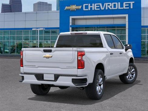 New 2025 Chevrolet Silverado 1500 Custom image 4