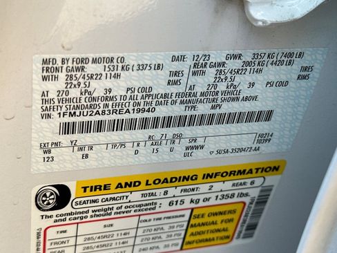 Used 2024 Ford Expedition Limited image 38