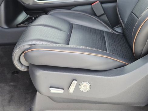 New 2025 Lincoln Navigator Black Label image 22