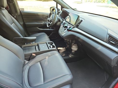 Used 2026 Honda Odyssey Sport-L image 10