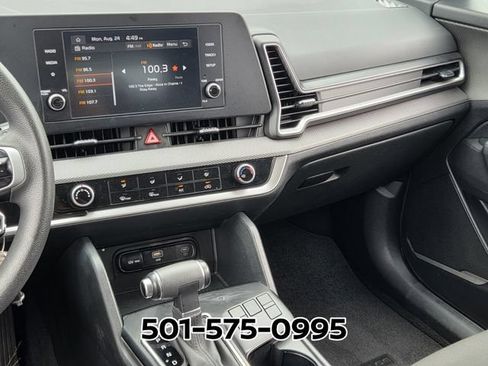 Used 2025 Kia Sportage LX FWD image 26