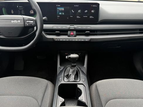 Used 2025 Kia K4 FWD image 77