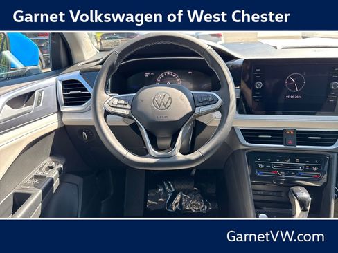 New 2026 Volkswagen Taos SE AWD/4WD image 20