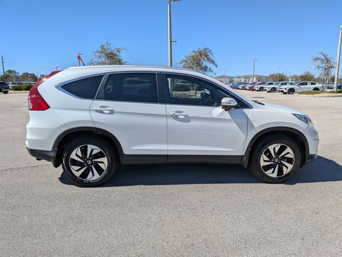 Used 2016 Honda CR-V Touring image 4