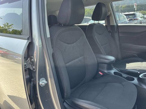 Used 2016 Kia Soul FWD image 22